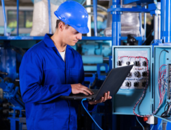 Job Vacancy Electronics Engineer Salary $169,279 per Year